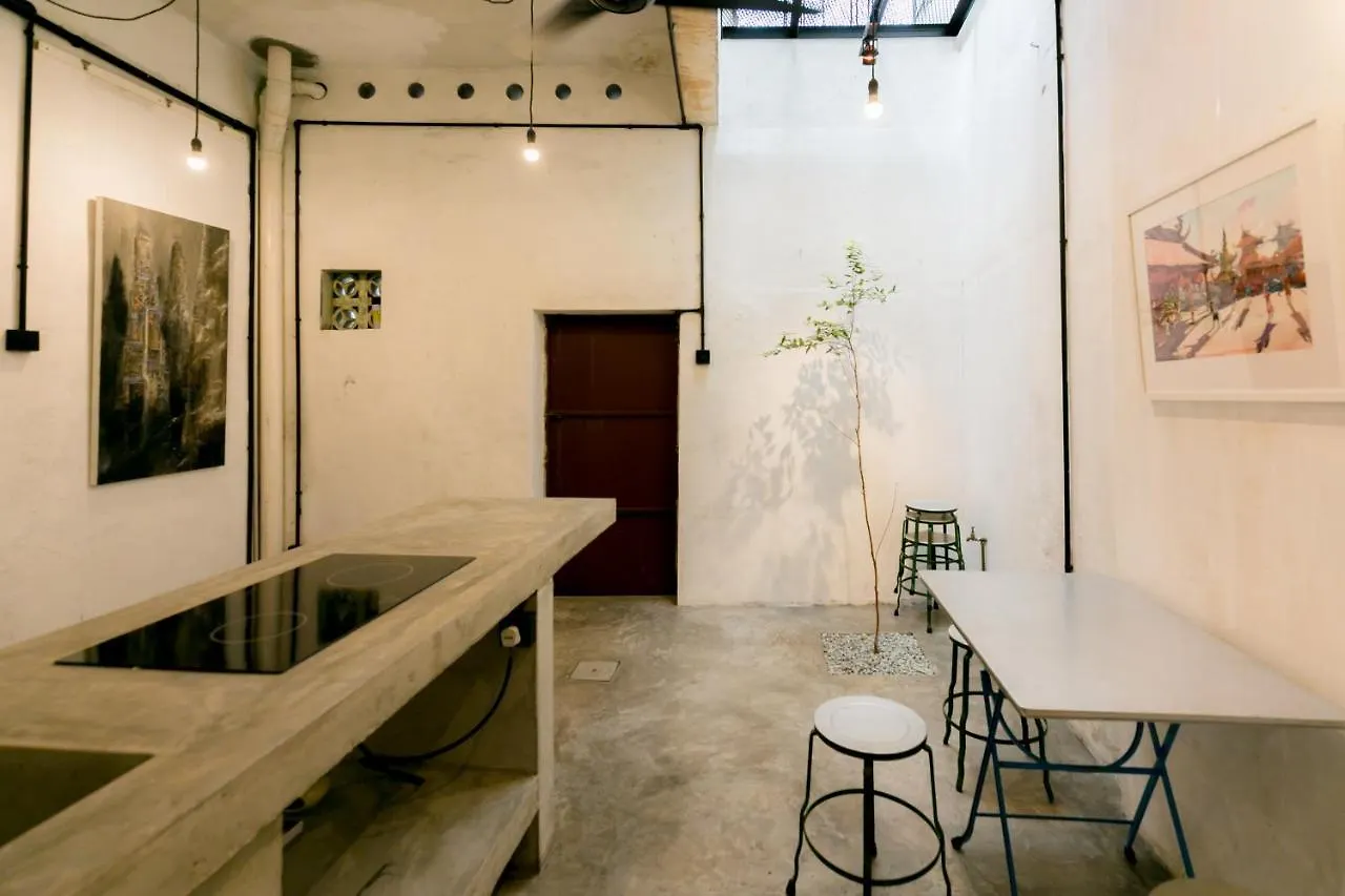Central Georgetown - Loft House